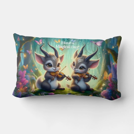 Niedliche Saolas Violas spielen im Zauberwald Lendenkissen (Rückseite)