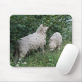 Niedliche Schafe essen Blätter Mousepad (Mit Mouse)