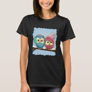 Niedliche Schafe im Winter T-Shirt