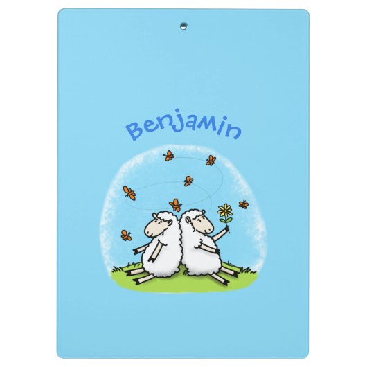 Niedliche Schaffreunde und Schmetterlinge Cartoon Klemmbrett (Rückseite)