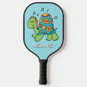 Niedliche Schildkröte mit Personalisierten Musikno Pickleball Schläger (Rückseite)