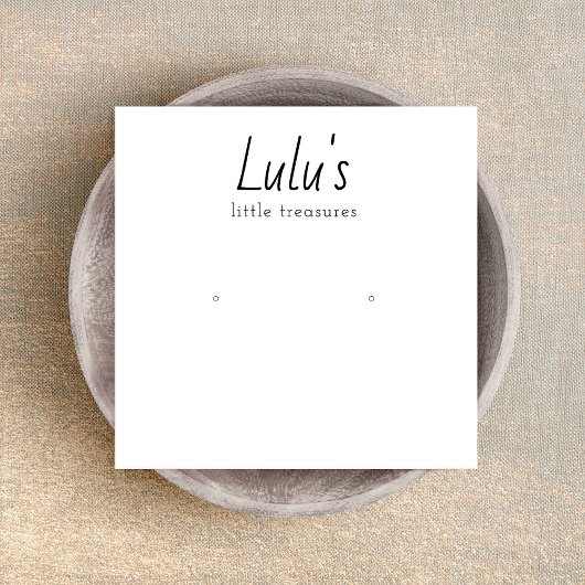 Niedliche schlichte Anzeige mit weißem Stuhlkopf