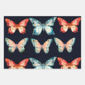 Niedliche Schmetterlinge mit blau-weißem Hintergru Geschenkpapier Set (Vorderseite)