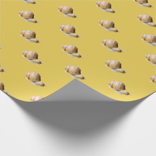 Niedliche Schnecke auf gelbem Wrapping Paper Geschenkpapier (Ecke)