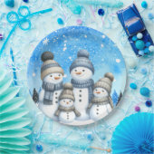 Niedliche Schneefamilie im Schnee Pappteller (Party)