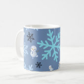 Niedliche Schneemänner und Schneeflocken in aquama Kaffeetasse (Vorderseite Links)