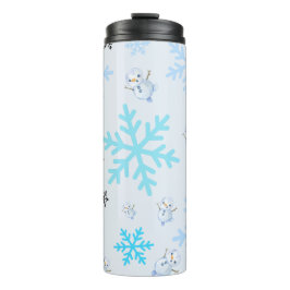 Niedliche Schneemänner und Schneeflocken in hellbl Thermosbecher