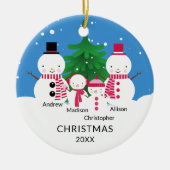 Niedliche Schneemannsfamilie von 4 Weihnachtsschmu Keramik Ornament (Vorne)