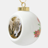 NIEDLICHE SCHUHE KERAMIK Kugel-Ornament (Rechts)