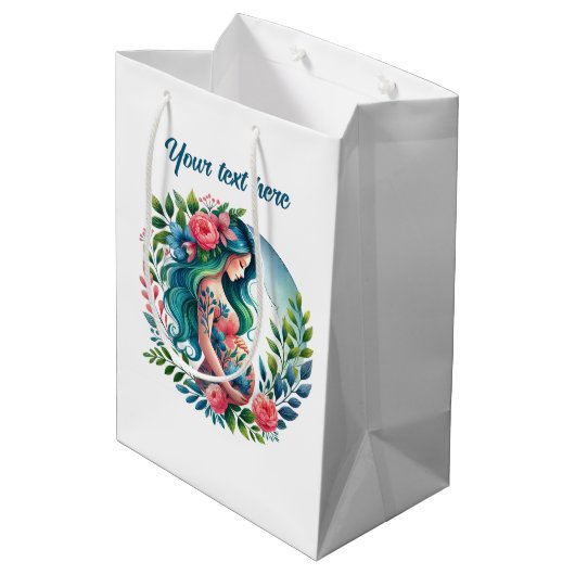 Niedliche schwangere Mama anpassbar Mittlere Geschenktüte (Rückseite Schrägansicht)