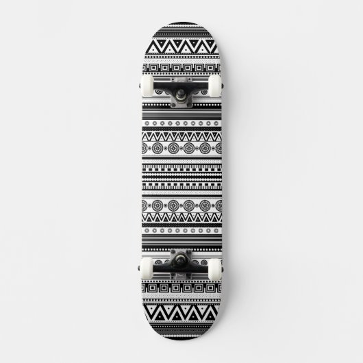 Niedliche, schwarz dekorierte Aztec-Textur Skateboard (Vorderseite)