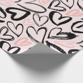 Niedliche Schwarz-Rosa-Valentinstag-Herzen Geschenkpapier (Ecke)