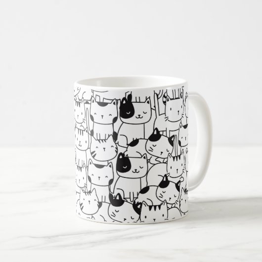 Niedliche Schwarz-Weiß-Katzen Kaffeetasse (VorderseiteRechts)