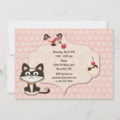 Niedliche Schwarz-Weiß-Kitekatze auf Rosa Geburtst Einladung (Rückseite)