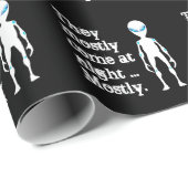 Niedliche Schwarz-weiße Alien Geschenkpapier (Rolleneckpunkt)