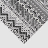 Niedliche Schwarz-weiße Aztec-Muster Seidenpapier (Ausschnitt)