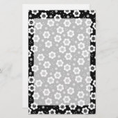 Niedliche Schwarz-weiße Blume Papier (Vorne/Hinten)