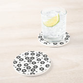 Niedliche Schwarz-weiße Blume Untersetzer (Seite)