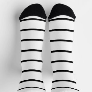 Niedliche Schwarz-weiße Streifen Socken