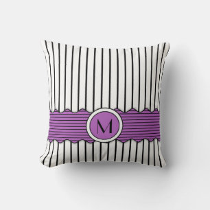 Niedliche Schwarz-weiße und Lila Streifenmonogramm Kissen