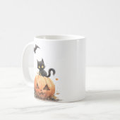 Niedliche schwarze Katze auf KürbisHalloween Kaffeetasse (Vorderseite Links)