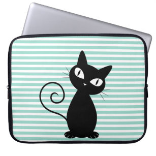 Niedliche schwarze Katze auf Streifen Laptopschutzhülle