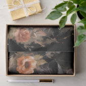 Niedliche schwarze Katze in einem Hexenhut Seidenpapier (Geschenk)