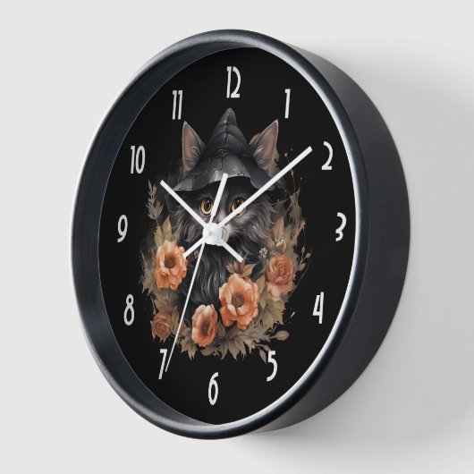 Niedliche schwarze Katze in einem Hexenhut Uhr (Winkel)