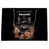 Niedliche schwarze Katze in einem Hexenhut zum Geb Große Geschenktüte (Vorderseite)