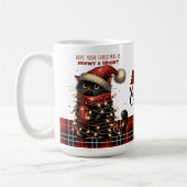 Niedliche schwarze Katze in Weihnachtsbeleuchtung Kaffeetasse (Links)
