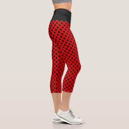 Niedliche schwarze Polka Punkte auf Rot Capri Leggings