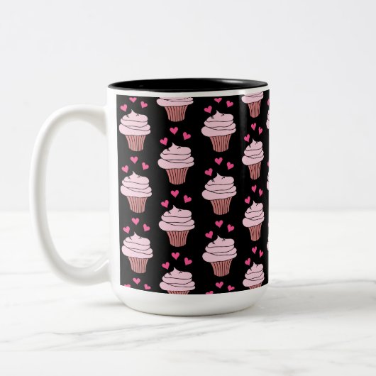 Niedliche, schwarze und rosa Cupcakes Zweifarbige Tasse (Links)