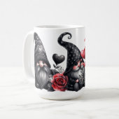 NIEDLICHE SCHWARZE UND ROTE VALENTINE DACHGNOMES KAFFEETASSE (Vorderseite Links)