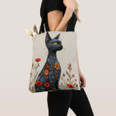 Niedliche Schwarzkatze und Blume Tasche (Von Nahem)