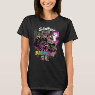 Niedliche Schwester eines Monster Truck Girl Gebur T-Shirt