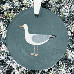 Niedliche Seagull Ornament<br><div class="desc">Eine freche Möwe,  die vom tiefen,  grünen Ozean stehend ist. Ideal für diejenigen,  die Liebe Seevögel und die Küste.</div>
