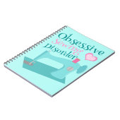 Niedliche Seamstress Obsessive Nähstörung Notizblock (Linke Seite)