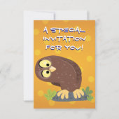 Niedliche, seltsame, lustige Uhu-Cartoon-Illustrat Einladung (Rückseite)