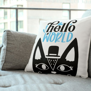 Niedliche skandinavische Katze mit der Hallo-Welt Kissen