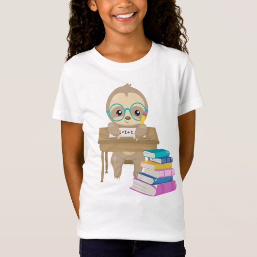 Niedliche Sloth School Desk Mathe Writing Reading T-Shirt (Vorderseite)