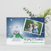 Niedliche Snowman Fotokarte Frohe Weihnachten (Stehend Vorderseite)