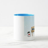 Niedliche Snowmen mit personalisiertem Tasse (Zentrum)