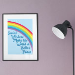 Niedliche soziale Arbeit Inspiration Zitat Regenbo Poster<br><div class="desc">Sozialarbeiter machen die Welt zu einem besseren Ort. Motivierend soziales Arbeitsgeschenk mit einem schönen inspirierenden Zitat unter einem niedlichen Regenbogen in einem blauen Himmel. Hübsche Sozialdienste vorhanden.</div>