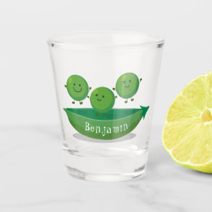 Niedliche Springererbsen in der Darstellung des Ca Schnapsglas