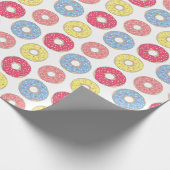 Niedliche Sprinklen Donuts Geschenkpapier (Ecke)