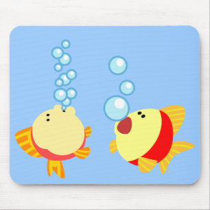 Niedliche sprudelnde Cartoon-Fische Mousepad