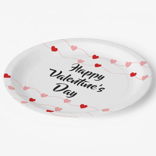 Niedliche String Hearts Happy Valentine's Day Rot Pappteller (Schrägansicht)