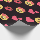 niedliche süße emoji Liebeherzen küssen Geschenkpapier (Ecke)