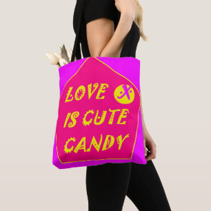 Niedliche Süßigkeiten Liebe auf duskyfarbenem Rosa Tasche