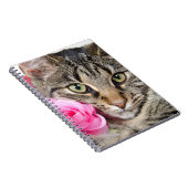 Niedliche Tabby-Katze mit Rose Notizblock (Rechte Seite)